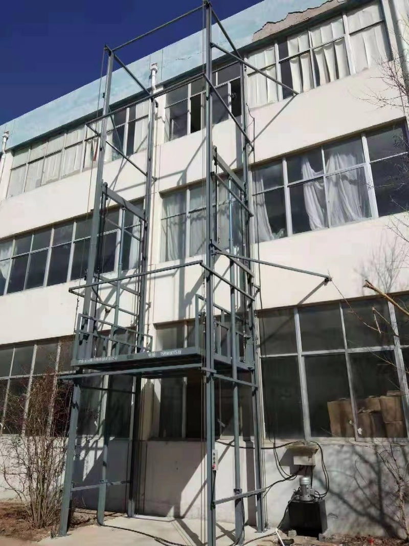 盘锦室外贴墙货梯